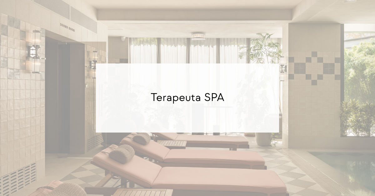 Spa lounge with pink chaise longues and potted plants, a translucent banner in the center reads 'Terapeuta SPA'.